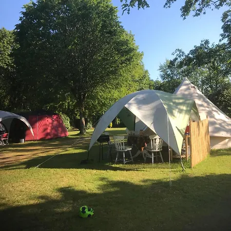 Camping Au Lac Du Drennec Glamping Tent Commana Buitenkant foto